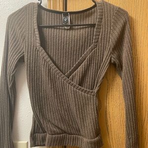 Windsor Light fitted sweater. Size small. Lightly worn.